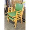 Image 1 : 2 LOUNGE CHAIRS HENDERSON FURNITURE