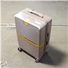 Image 1 : LUGGAGE 26”