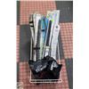 Image 1 : LOT OF WINDSHEILD WIPER BLADES