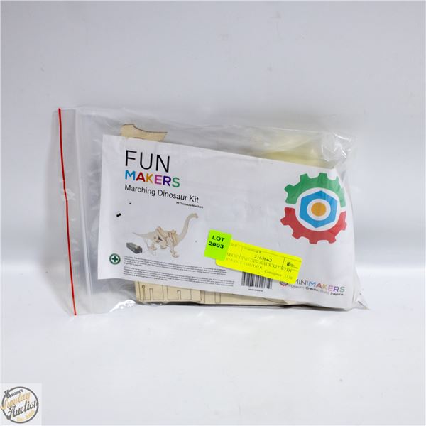 MARCHING DINOSAUR KIT WITH REMOTE CONTROL