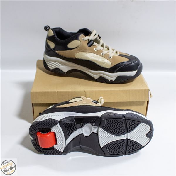 SIZE 6 WHEELYS ROLLER SHOES