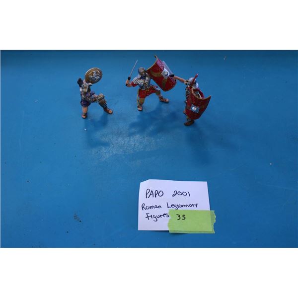Papo 2001 Roman Legionary Figures Set of 3