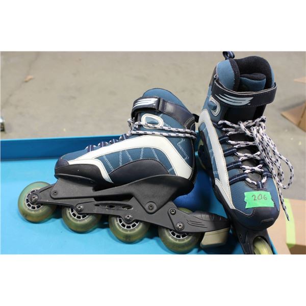Bauer Inline Skates Size 7.5 US With Four-Wheel Chassis