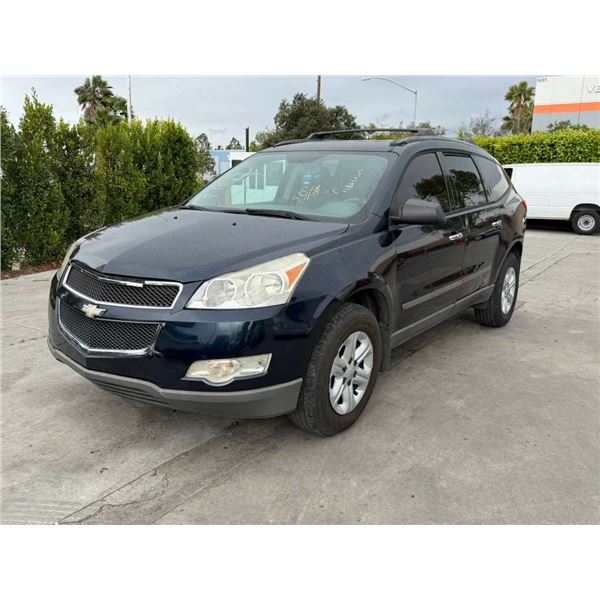 CHEV TRAVERSE 2011 O/S-SALV-T- DON