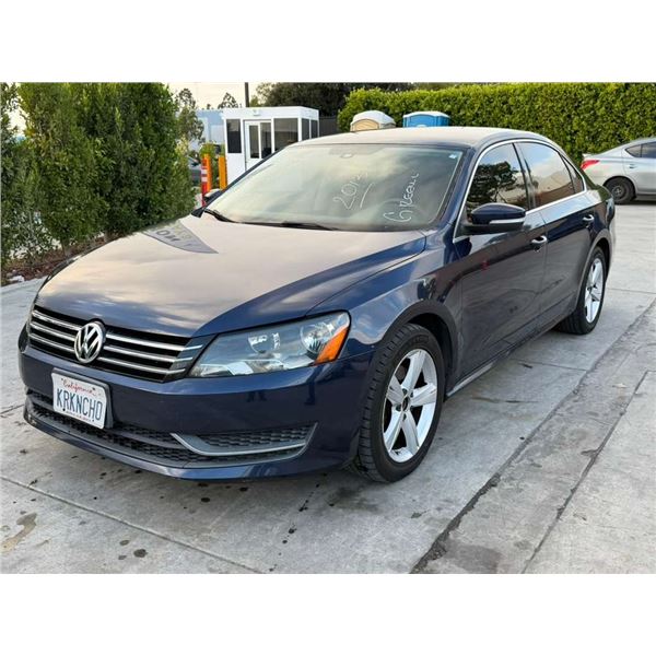 VOLK PASSAT 2013 T-DONATION