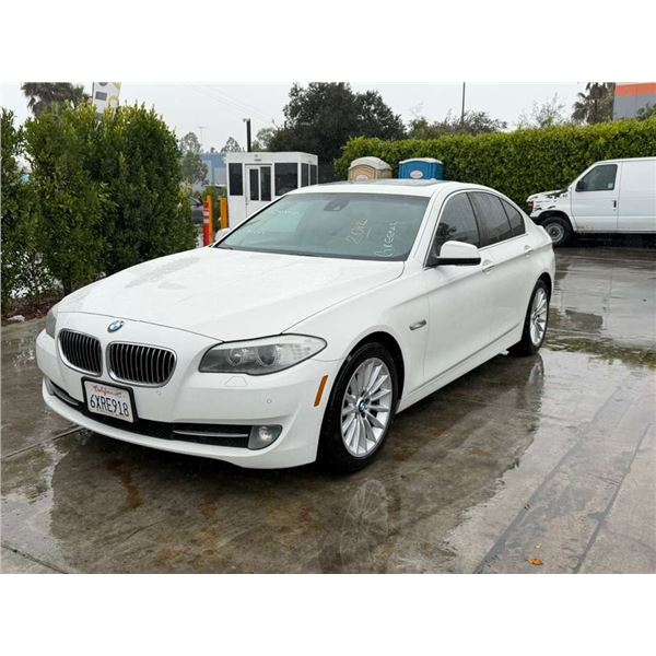 BMW  535I 2012 T-DONATION