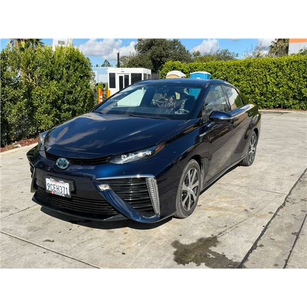 TOYT MIRAI 2016 SALV-T-2 DAYS