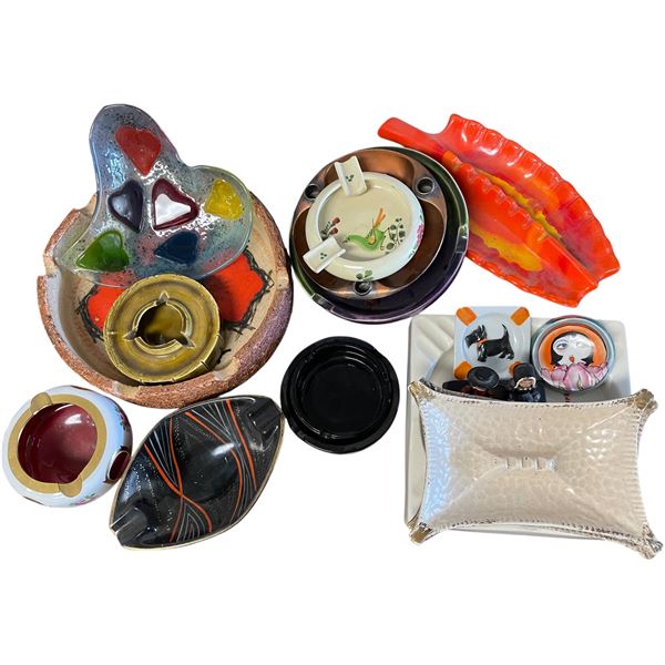 Mixed Lot of Vintage Ashtrays