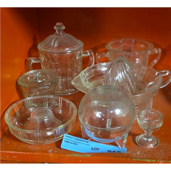 Vintage glassbake kitchen decor