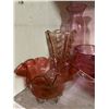 Image 4 : 8 Vintage Cranberry Glass Collection - Bud Vases, Ruffled Bowls & Sculptural Vase