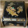 Image 2 : Lot of 3 Vintage Black Lacquer Boxes - Chinoiserie Pagoda, Russian Floral & Hand-Painted Folk Art Tr
