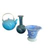 Image 2 : Assorted Blue Art Glass & Teapot Decor