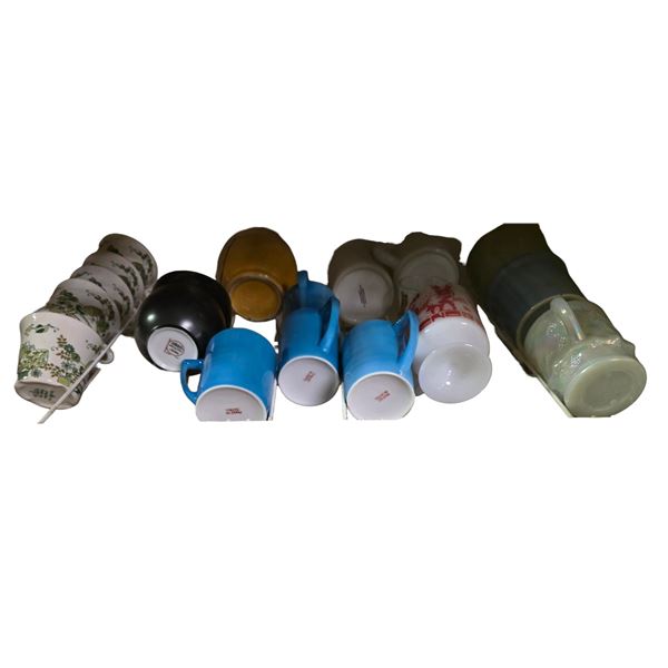 Mixed Lot of Vintage Coffee & Tea Cups, Some Made in Japan