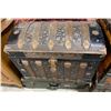 Image 2 : Vancouver - Group of 4 Vintage Decorative Travel Chests