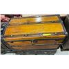 Image 4 : Vancouver - Group of 4 Vintage Decorative Travel Chests