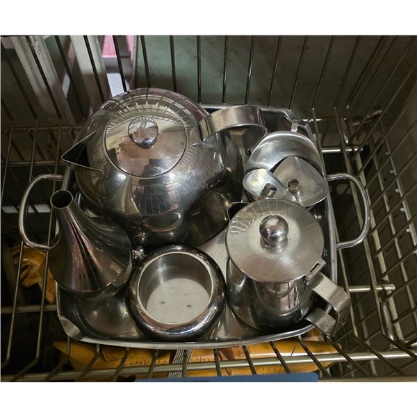 Vintage coffee/tea service set on platter