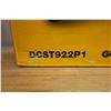 Image 6 : DeWalt DCST922P1 Folding String Trimmer w/ Battery & Charger New in Box