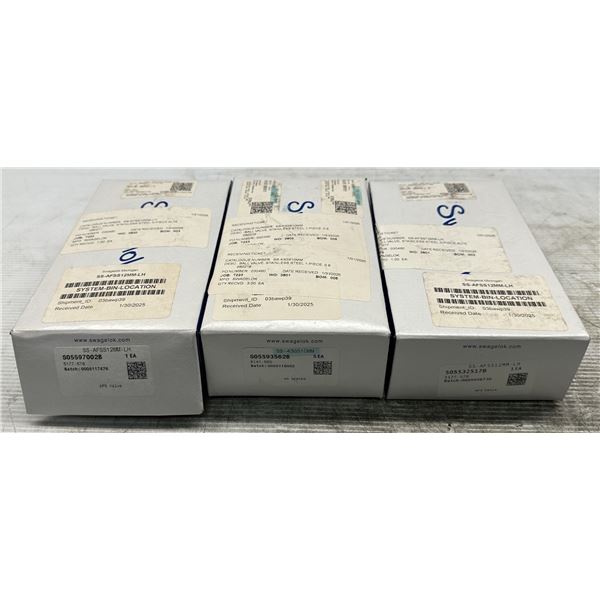 Lot of (3) Swagelok #SS-AFSS12MM-LH & #SS-43GS0MM Compression Quarter Turn 2-Way Ball Valves