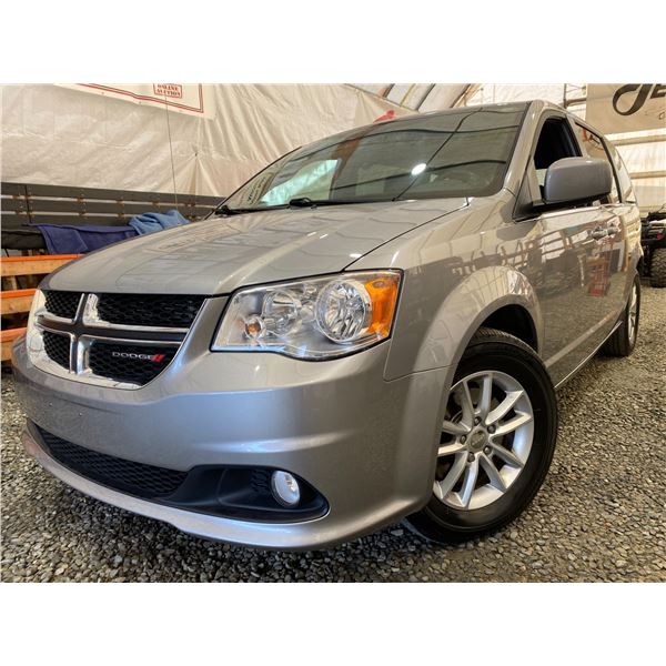 PARKSVILLE - 2020 DODGE GRAND CARAVAN SILVER 83221 KMS - D254659