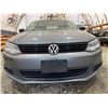 Image 5 : PARKSVILLE - 2013 VOLKSWAGEN JETTA SILVER 160877 KMS - D306653