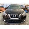Image 6 : PARKSVILLE - 2018 NISSAN KICKS BLACK 186389 KMS - D534236