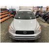 Image 7 : PARKSVILLE - 2008 TOYOTA RAV4 SILVER  143498 MILES - D130718