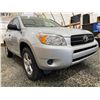 Image 8 : PARKSVILLE - 2008 TOYOTA RAV4 SILVER  143498 MILES - D130718
