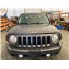 Image 6 : PARKSVILLE - 2014 JEEP PATRIOT GREY 250242 KMS - B855175