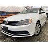 Image 1 : PARKSVILLE - 2015 VOLKSWAGEN JETTA WHITE 214840 KMS - J270040