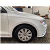 Image 25 : PARKSVILLE - 2015 VOLKSWAGEN JETTA WHITE 214840 KMS - J270040