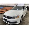 Image 3 : PARKSVILLE - 2015 VOLKSWAGEN JETTA WHITE 214840 KMS - J270040