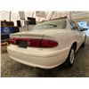 Image 14 : PARKSVILLE - 2001 BUICK CENTURY WHITE 141057 KMS - B192535