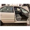 Image 36 : PARKSVILLE - 2001 BUICK CENTURY WHITE 141057 KMS - B192535