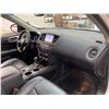 Image 38 : PARKSVILLE - 2014 NISSAN PATHFINDER WHITE 200264 KMS - D668468