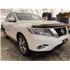 Image 8 : PARKSVILLE - 2014 NISSAN PATHFINDER WHITE 200264 KMS - D668468