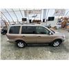 Image 12 : PARKSVILLE - 2003 HONDA PILOT GOLD 196071 KMS - D006238