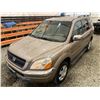 Image 4 : PARKSVILLE - 2003 HONDA PILOT GOLD 196071 KMS - D006238