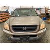 Image 6 : PARKSVILLE - 2003 HONDA PILOT GOLD 196071 KMS - D006238