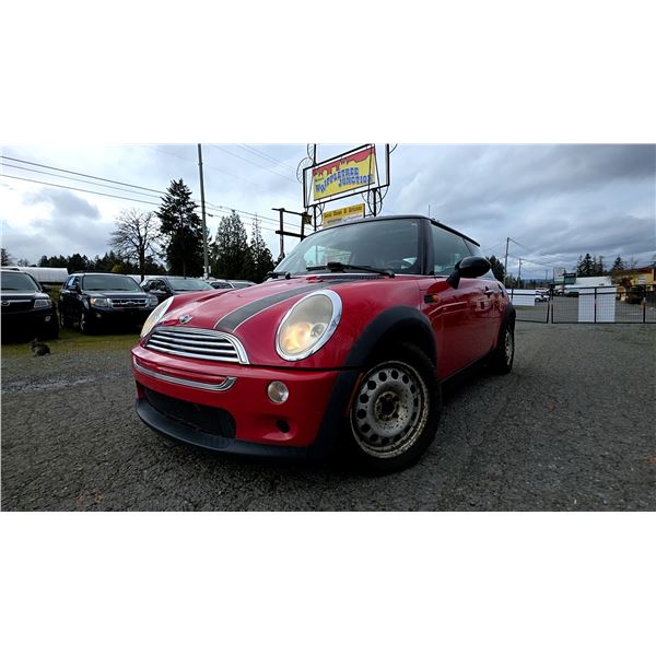 DUNCAN - 2002 MINI COOPER RED 280932 KMS - DC33677