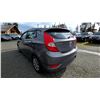 Image 10 : DUNCAN - 2014 HYUNDAI ACCENT GREY 232845 KMS - D150027