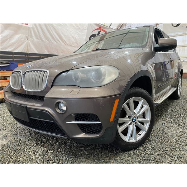 PARKSVILLE - 2011 BMW X5 BROWN 208157 KMS - P417091