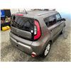 Image 16 : PARKSVILLE - 2016 KIA SOUL GREY 149675 KMS - D304628