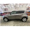 Image 23 : PARKSVILLE - 2016 KIA SOUL GREY 149675 KMS - D304628