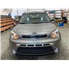 Image 6 : PARKSVILLE - 2016 KIA SOUL GREY 149675 KMS - D304628