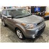 Image 9 : PARKSVILLE - 2016 KIA SOUL GREY 149675 KMS - D304628
