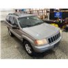 Image 10 : PARKSVILLE - 2000 JEEP GRAND CHEROKEE GREY 236619 KMS - D352050