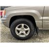 Image 31 : PARKSVILLE - 2000 JEEP GRAND CHEROKEE GREY 236619 KMS - D352050