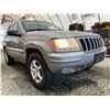 Image 8 : PARKSVILLE - 2000 JEEP GRAND CHEROKEE GREY 236619 KMS - D352050