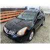 Image 4 : PARKSVILLE - 2012 NISSAN ROGUE BLACK 250455 KMS - D400658