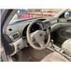 Image 50 : PARKSVILLE - 2010 SUBARU FORESTER SILVER 135966 KMS - P806297